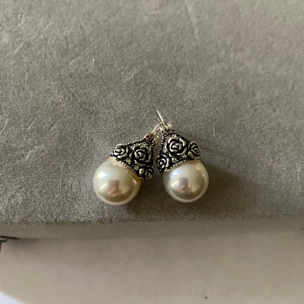 Elegant Silver and Pearl Drop Earrings